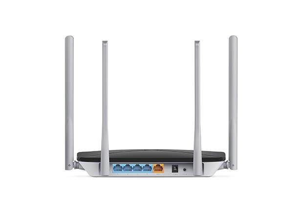 Чотири зовнішні антени Mercusys AC12 для розширення Wi-Fi покриття