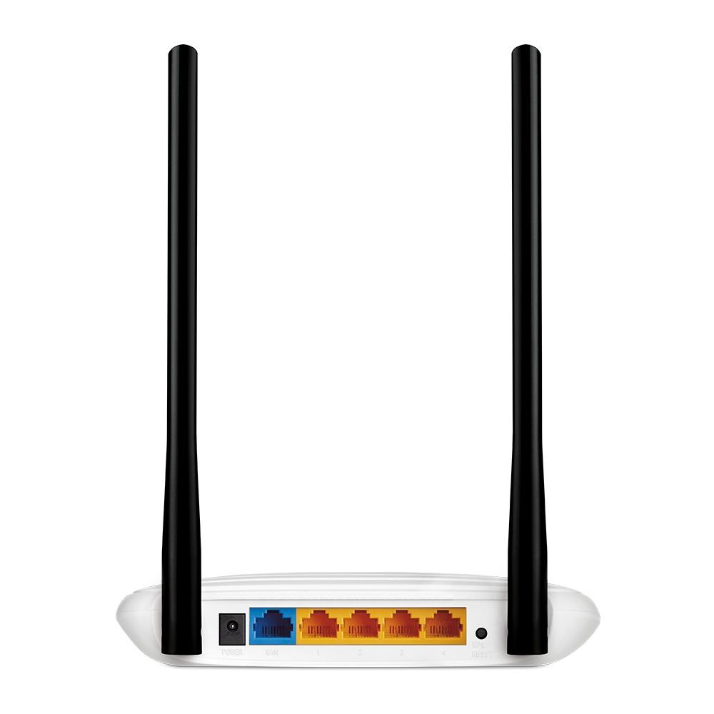 TP-LINK TL-WR841N вигляд збоку з антенами