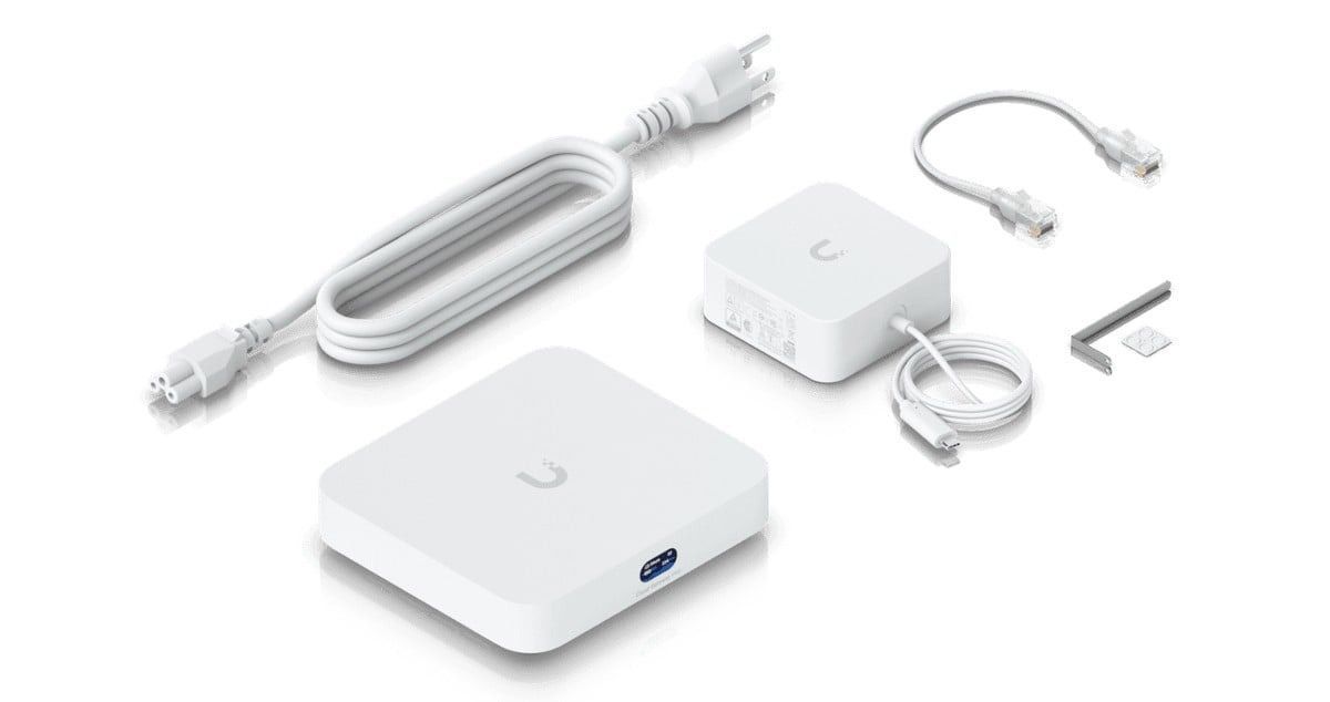 Ubiquiti UniFi Cloud Gateway Max (UCG-Max) Controller